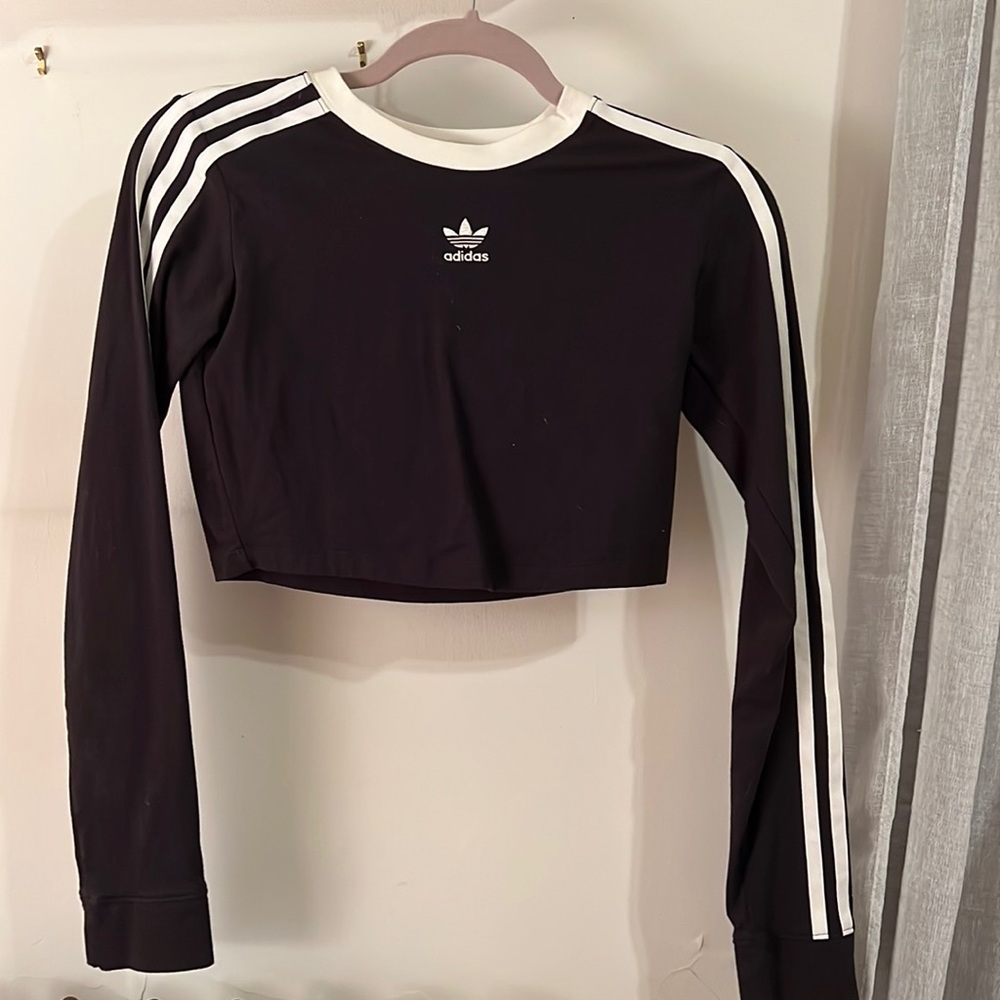 Adidas croptop